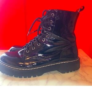 Sincerely Jules Boots Size:10M, Color:Black